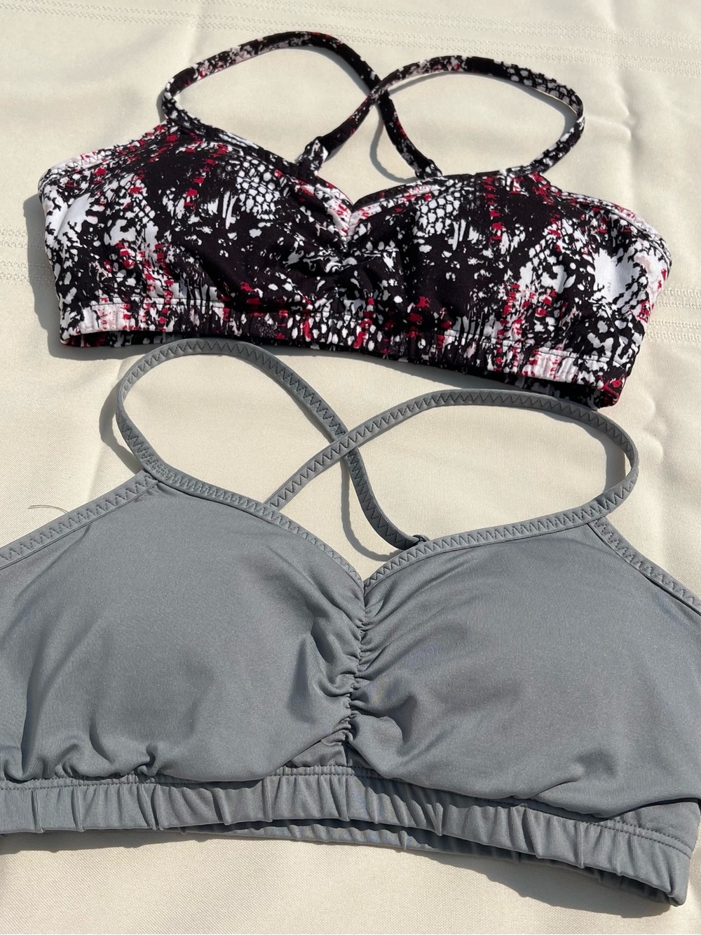 Handful Adjustable Sports Bras XS NWT Lot of 2 Removable Pads 32-34 A-C+